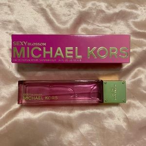 Sexy blossom Michael kors perfume